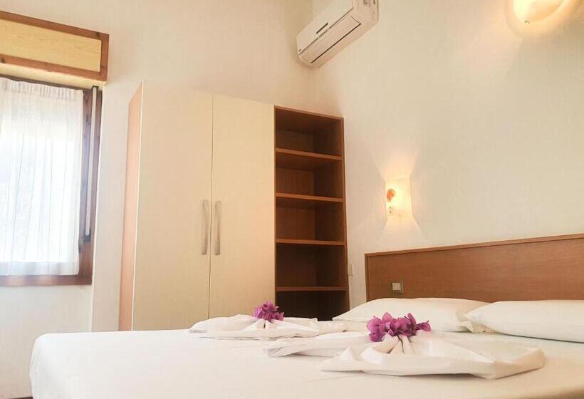 غرفة قياسية مطلة على الجبل, Residence Hotel Maxi