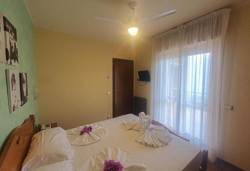 شقة بغرفة نوم واحدة, Residence Hotel Maxi