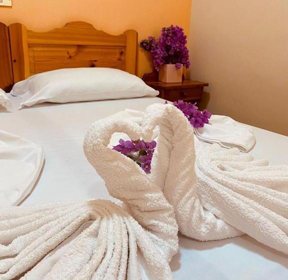 غرفة إقتصادية, Residence Hotel Maxi