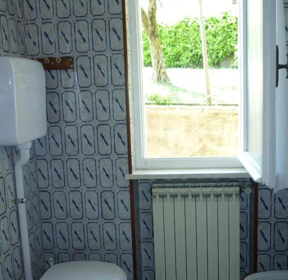 غرفة قياسية رباعية, Residence Hotel Maxi