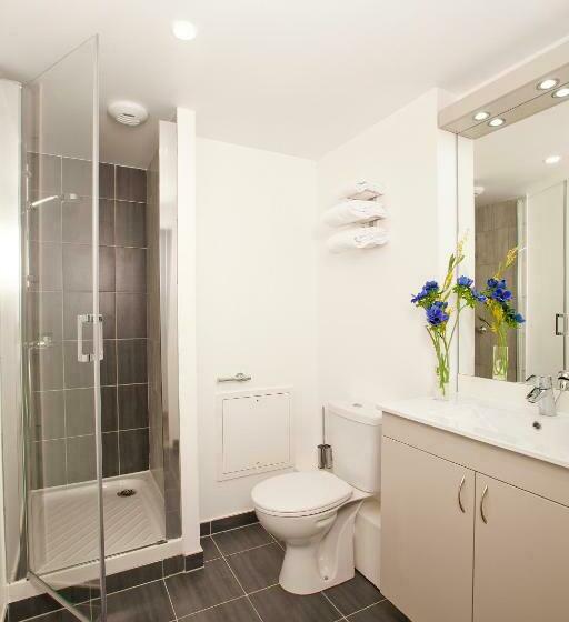 استودیوی استاندارد, Residhome Paris Rosa Parks