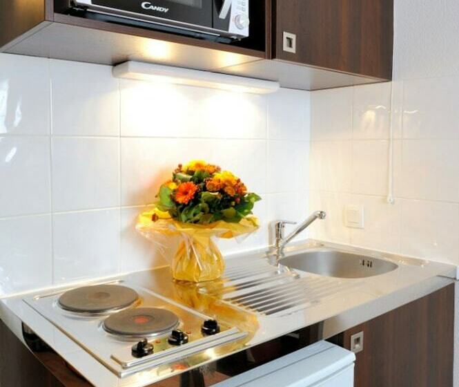 استودیوی استاندارد, Residhome Paris Rosa Parks