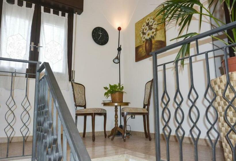 חדר סטנדרט יחיד, Antica Vittoria