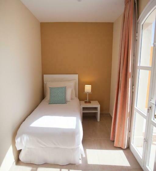 Апартаменты 2 Спальни, Coral Los Silos  Your Natural Accommodation Choice