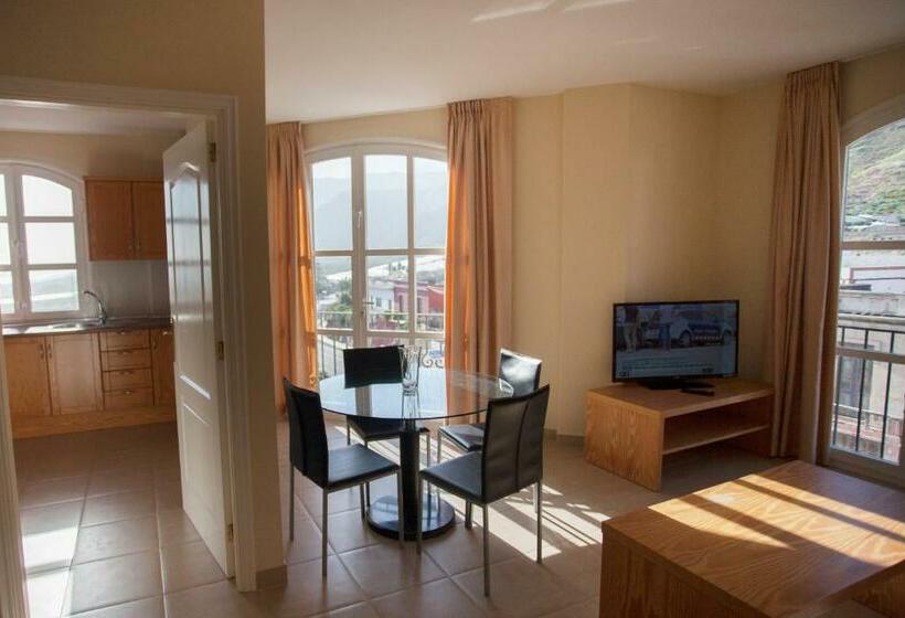 Апартаменты 2 Спальни Вид на Море, Coral Los Silos  Your Natural Accommodation Choice