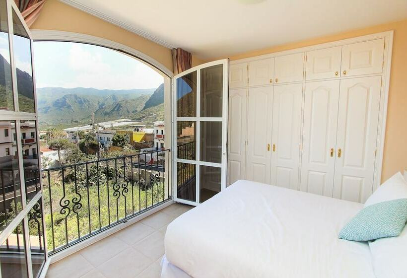 Апартаменты 2 Спальни Вид на Море, Coral Los Silos  Your Natural Accommodation Choice