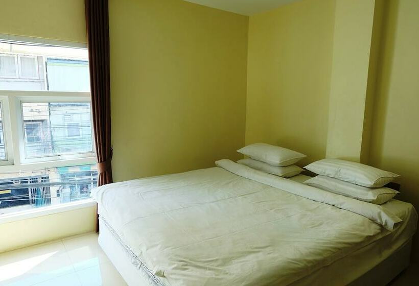 Quarto Estandar, Au Bon Hostel