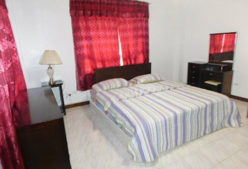 اتاق راحتی یک تخته, G.a.u. Mechang Lagoon Resort