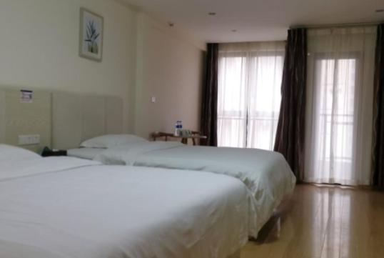 Pokój Rodzinny, Greentree Inn Chengdu Hightech Development West Zone Shidai Tian Street Express