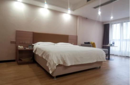 Номер Deluxe, Greentree Inn Chengdu Hightech Development West Zone Shidai Tian Street Express