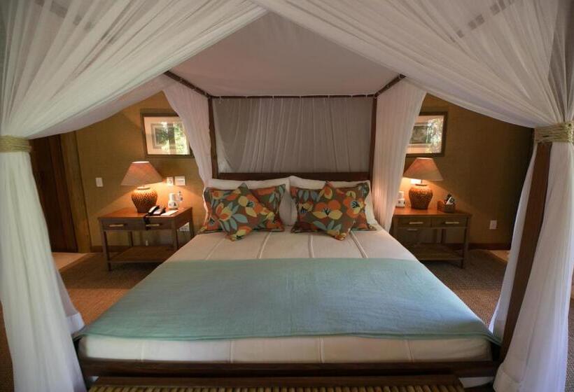 디럭스 룸 킹사이즈 침대, Pousada Tutabel