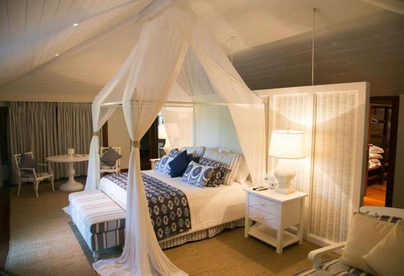 디럭스 스위트 킹 침대, Pousada Tutabel