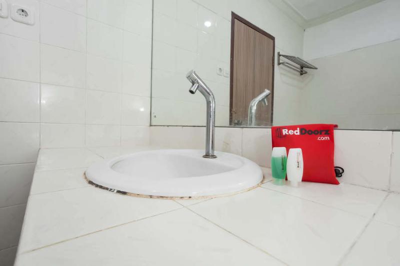 标准间, Reddoorz @ Panglima Sudirman