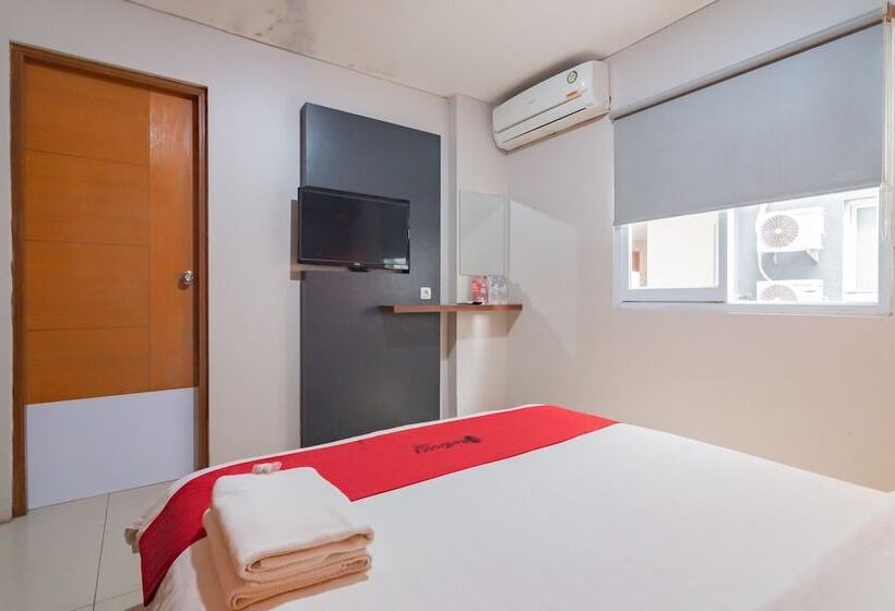 Номер Deluxe, Reddoorz Plus @ Dago Pojok 3