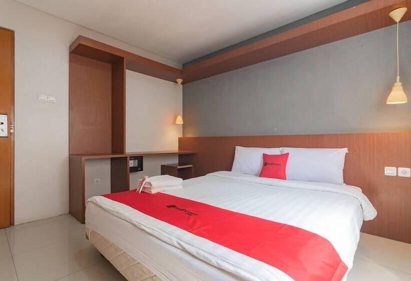 经济房, Reddoorz Plus @ Dago Pojok 3