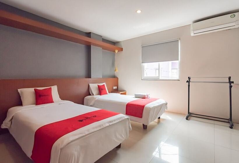 豪华房间, Reddoorz Plus @ Dago Pojok 3