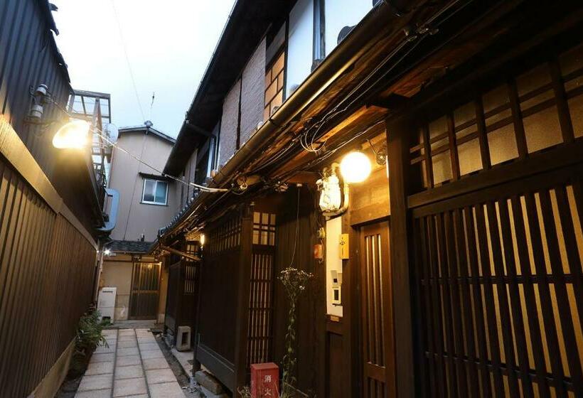 اتاق استاندارد چهار تخته, Kyoto Gion No Yado