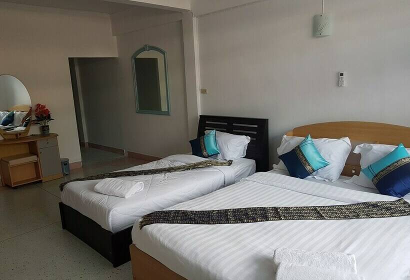 غرفة عائلية, Chaam Guesthouse