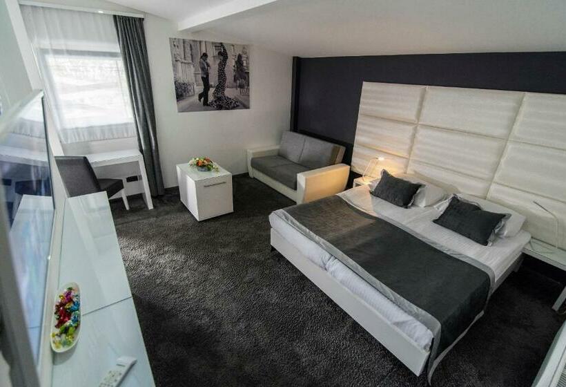 غرفة قياسية, Cool Zagreb Airport