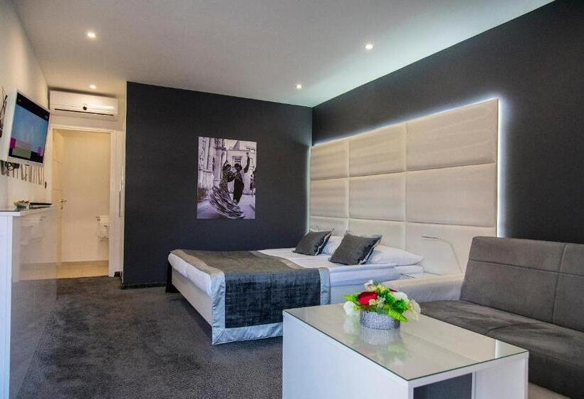 スーペリアールーム, Cool Zagreb Airport