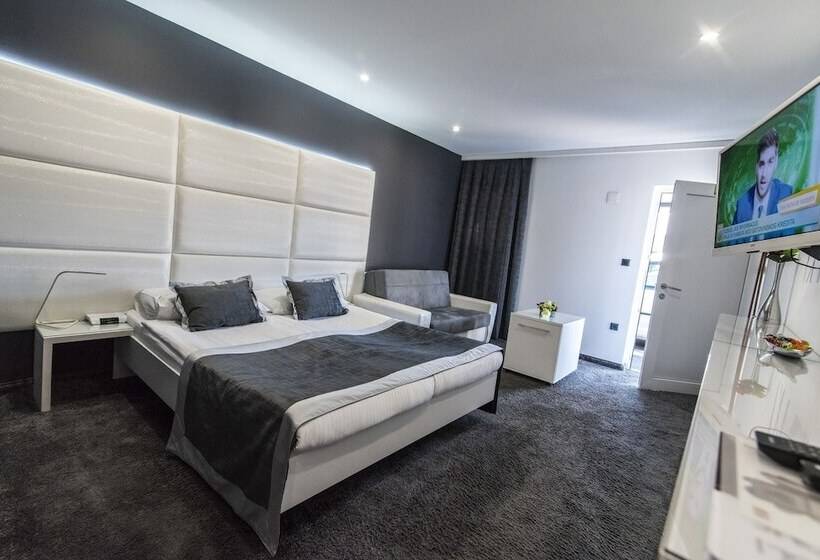 スーペリアールーム, Cool Zagreb Airport