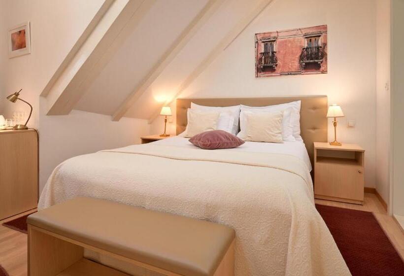 豪华房间, Lanterna Rooms