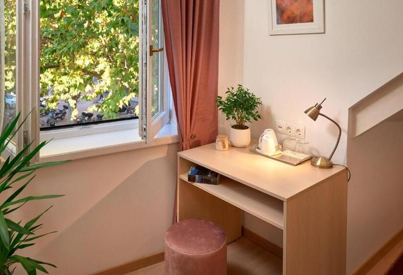 豪华房间, Lanterna Rooms