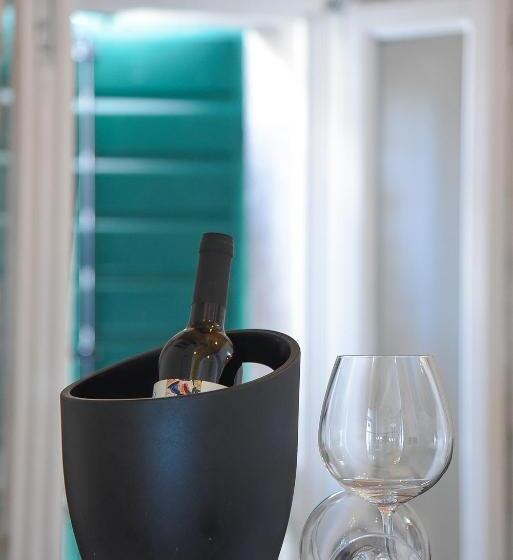 اتاق لوکس, Pylon Rooms