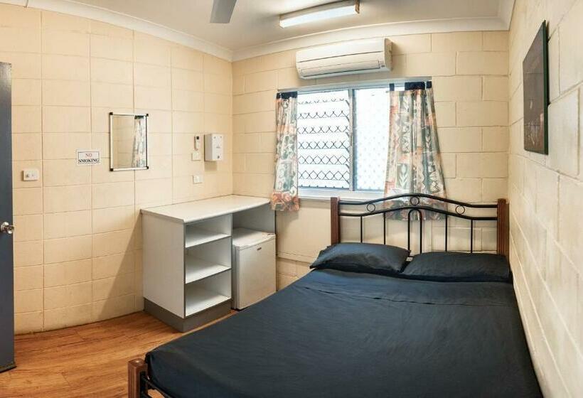 חדר סטנדרט חדר אמבטיה משותף, Castaways Backpackers Cairns