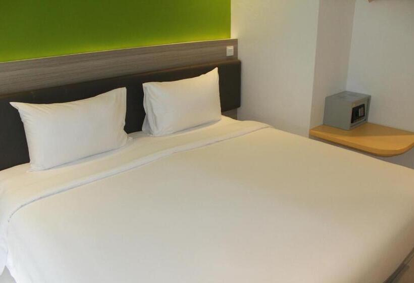 Номер Стандарт, Amaris Hotel Margorejo Surabaya