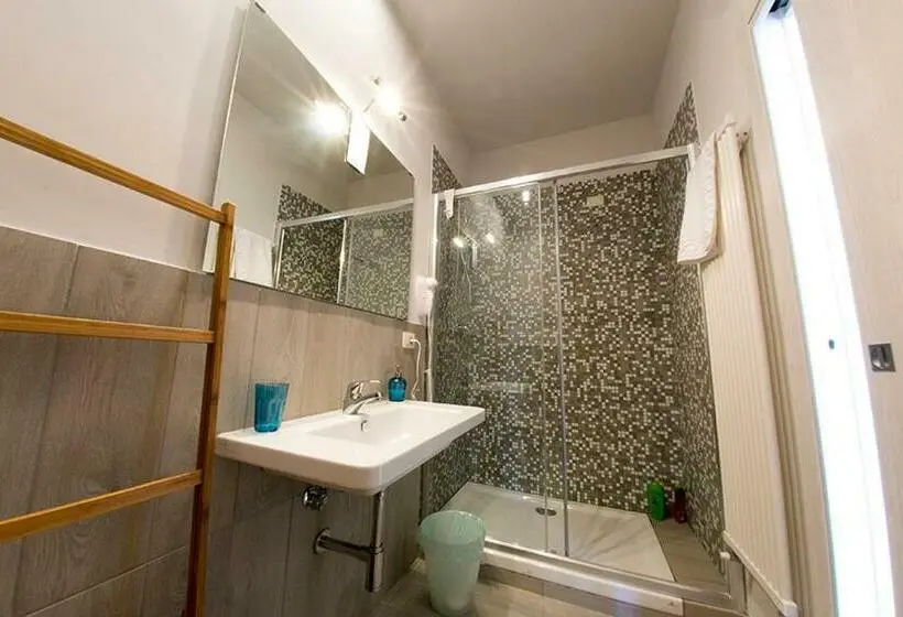 デラックストリプルルーム, B&b Lamezia Terme
