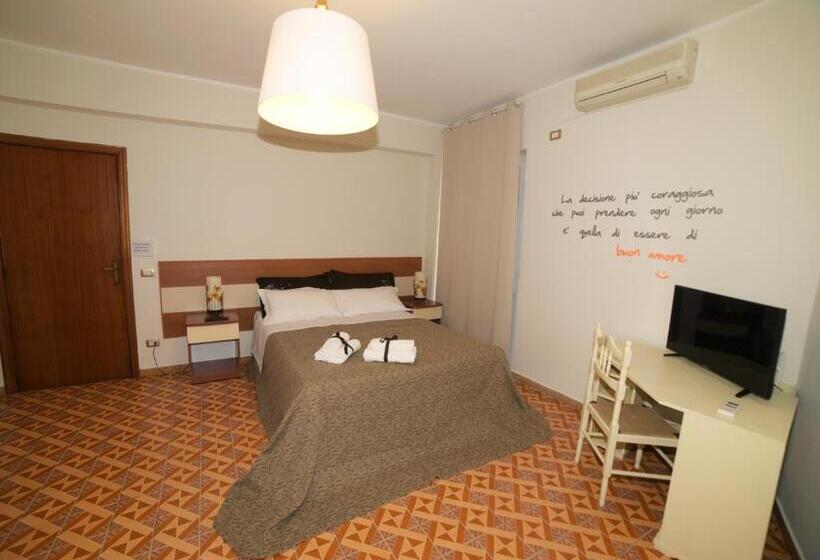 バルコニー付き1ベッドルームアパートメント, B&b Lamezia Terme