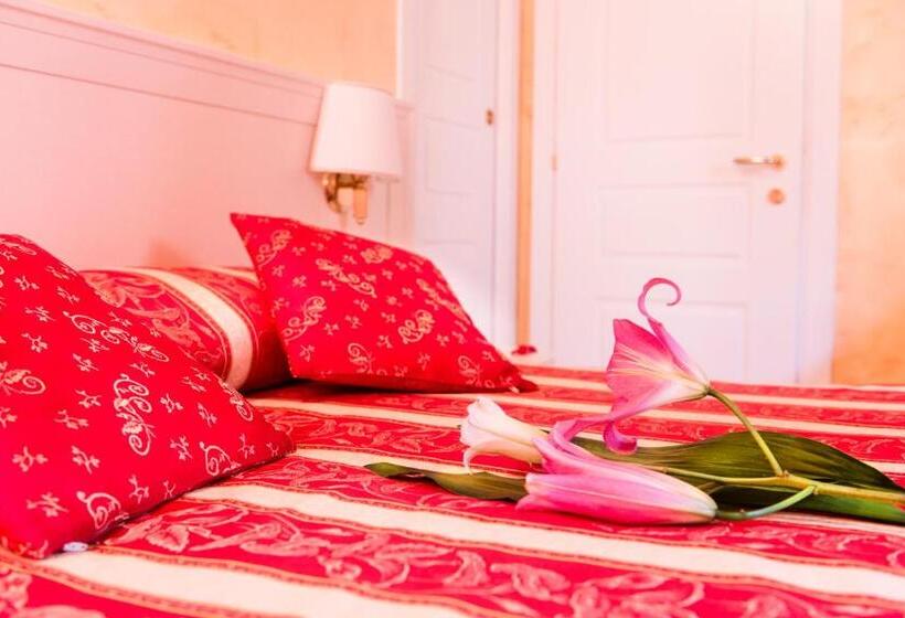 Classic Kamer, Domus Trevi