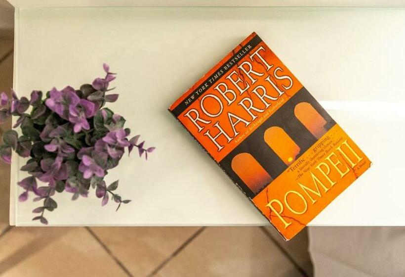 חדר סטנדרט נוף לגינה, Villa Rocla Guest House Pompei