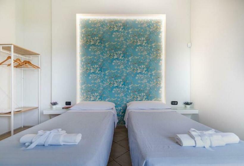 חדר סטנדרט נוף לגינה, Villa Rocla Guest House Pompei