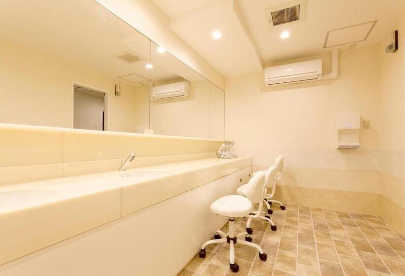 Номер Стандарт с Балконом, Abest Cube Naha Kokusai Street Cabin Type Hotel All Room With Key