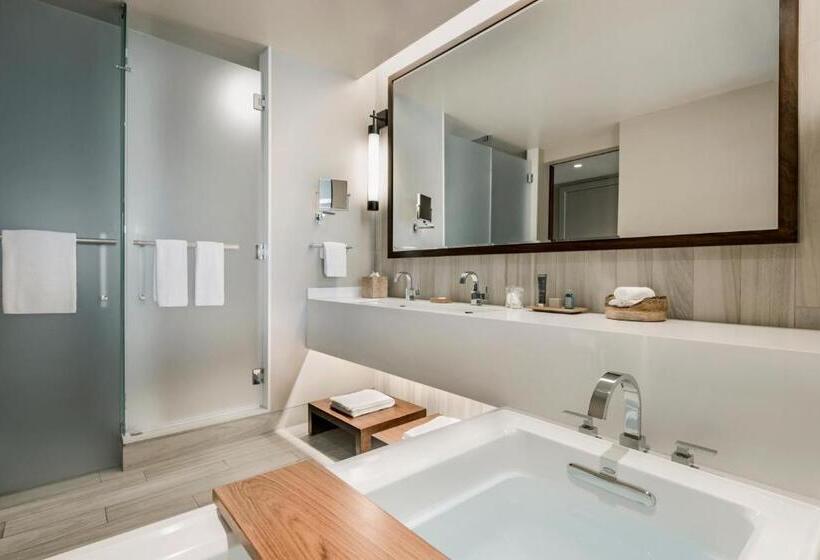 デラックスルーム, Edgewood Tahoe Resort