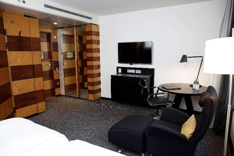 身障者適用スタンダードルーム, Edgewood Tahoe Resort