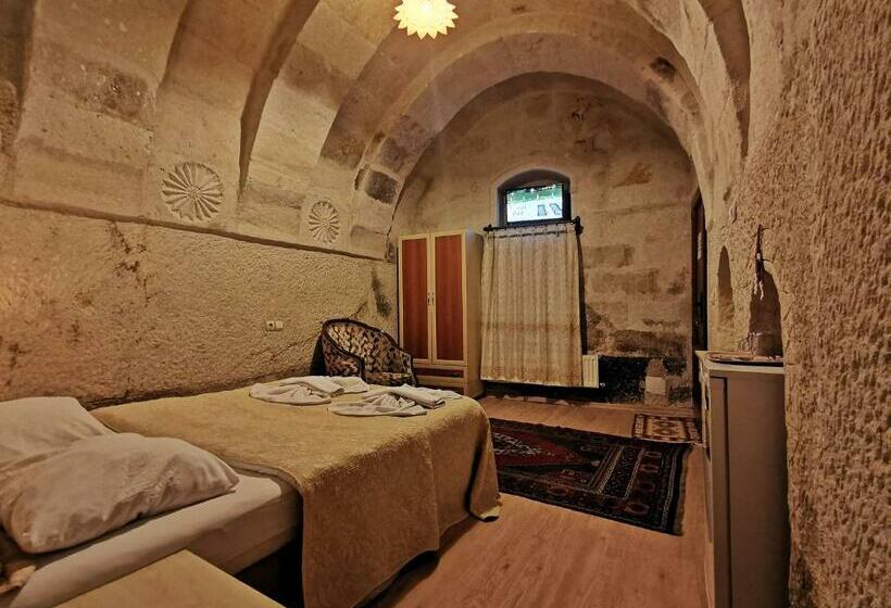 套房, Falcon Cave Suites