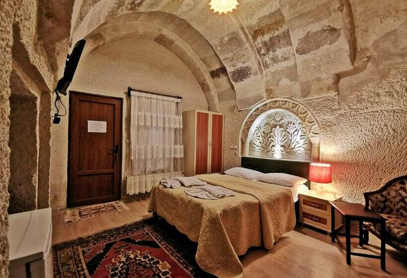 套房, Falcon Cave Suites