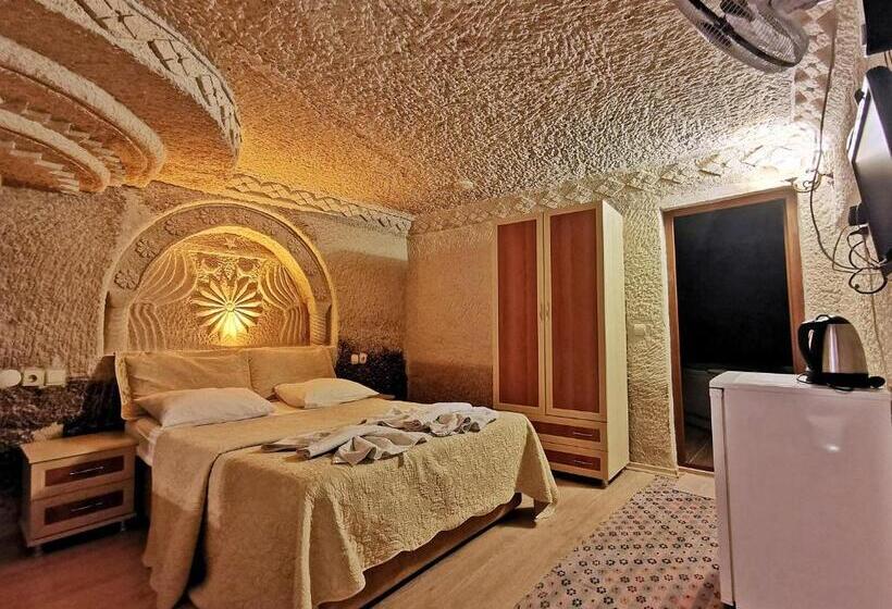 套房, Falcon Cave Suites