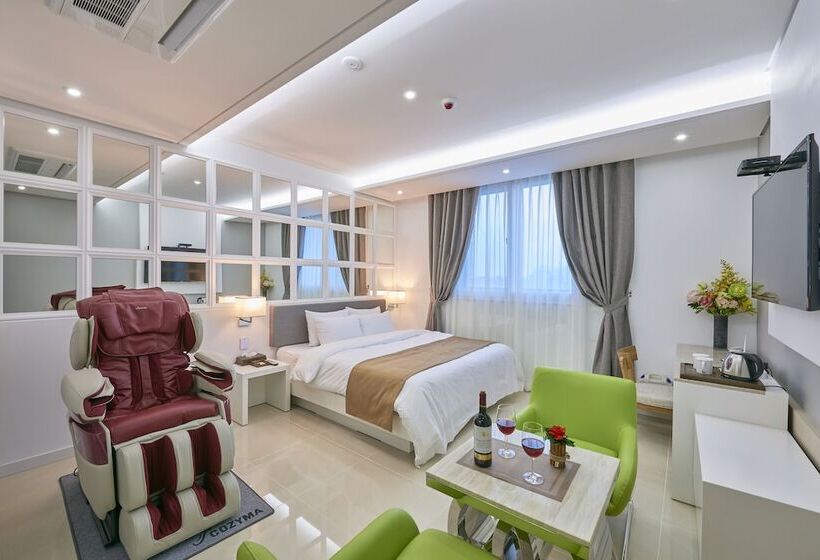 غرفة ديلوكس, Gwangju Madrid