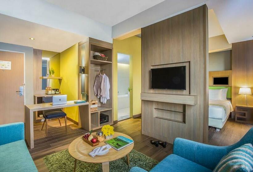 Люкс, Khas Hotel Pekalongan