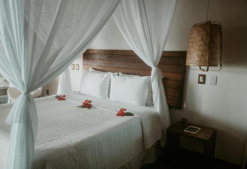 Standard Bungalow mit Meerblick, Madeiro Beach