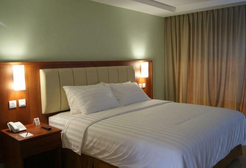 디럭스 룸, Thong S Inn Hotel Kualanamu