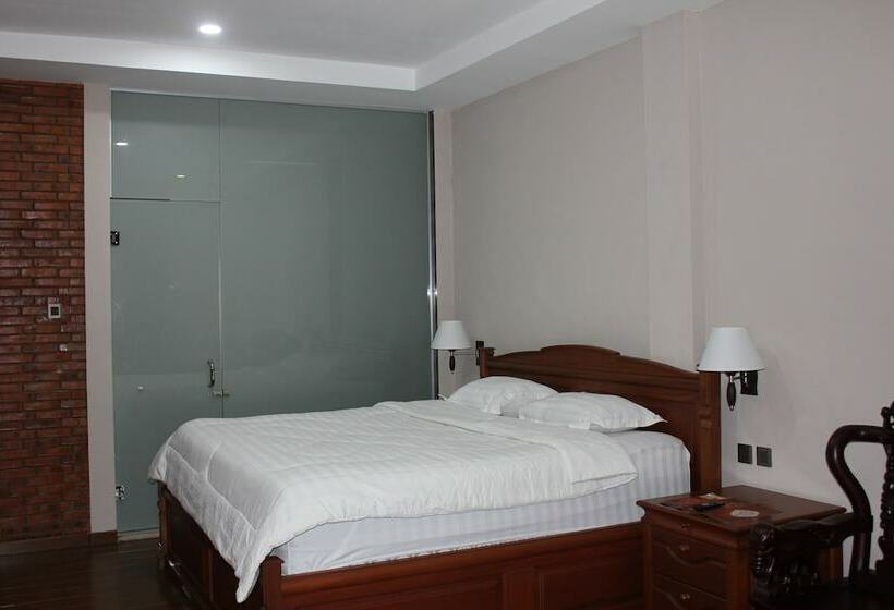 Хижина, Thong S Inn Hotel Kualanamu