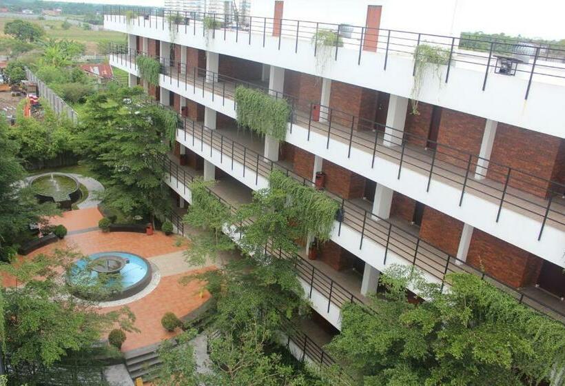 디럭스 룸, Thong S Inn Hotel Kualanamu