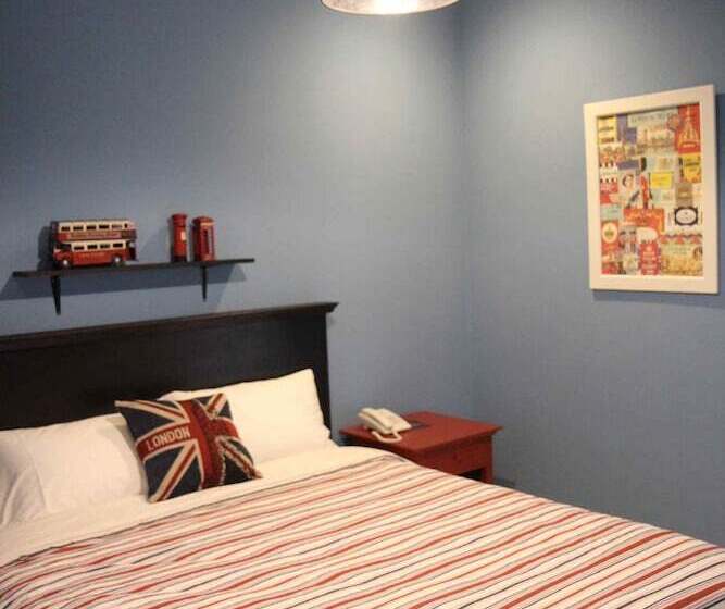 Camera Deluxe, Cottonwood Bed & Breakfast House Bandung