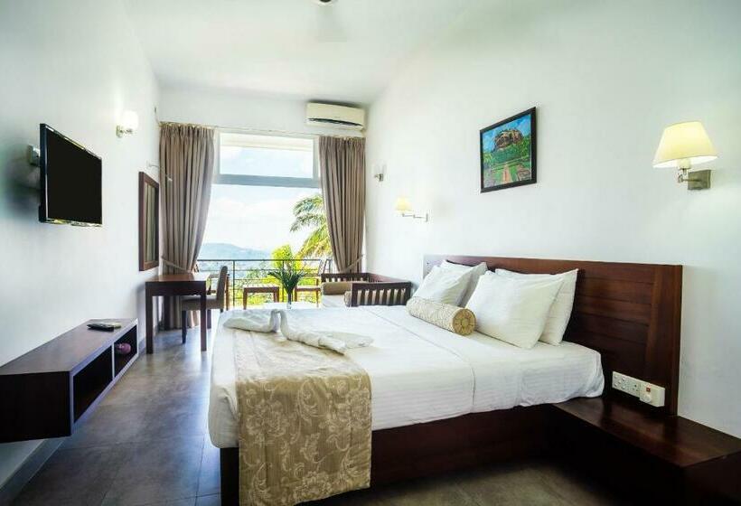 Quarto Deluxe com Sacada, The Kandyan Villa