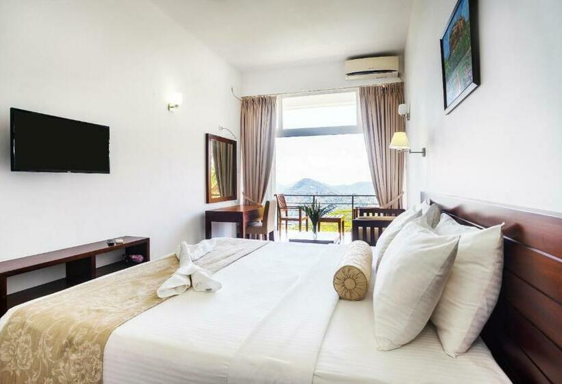 Quarto Deluxe com Sacada, The Kandyan Villa